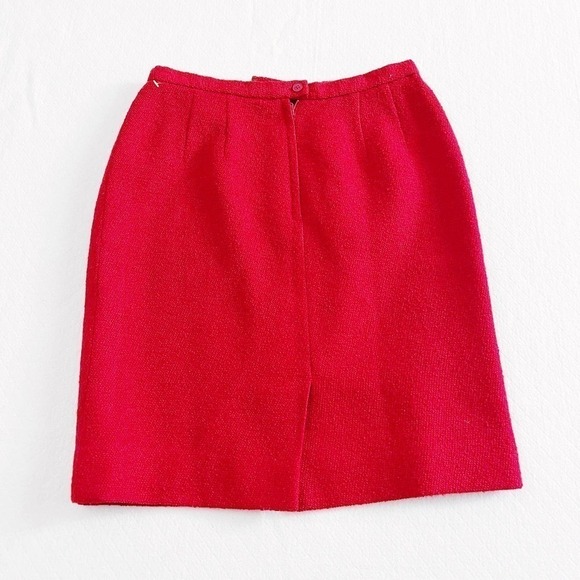 Carlisle Red Wool Pencil Skirt Back Slit SZ6 - Picture 5 of 6